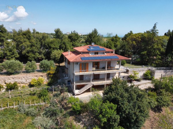 casa indipendente in vendita a Grottammare