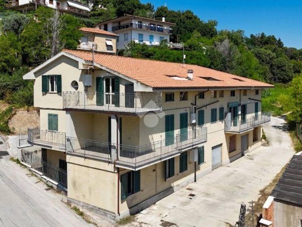 intera palazzina in vendita a Grottammare