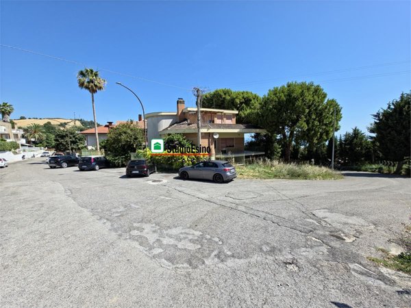 appartamento in vendita a Grottammare in zona Ischia