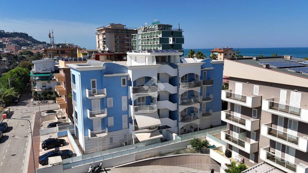 appartamento in vendita a Grottammare in zona Ischia