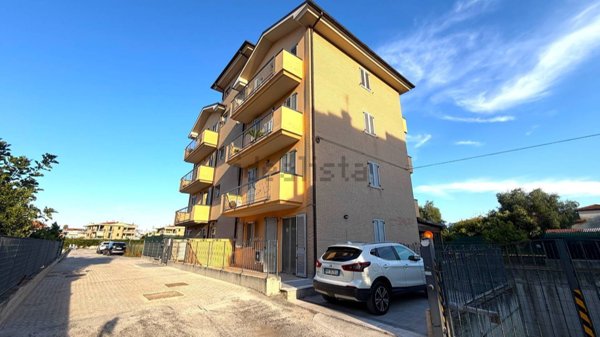 appartamento in vendita a Grottammare in zona Ischia