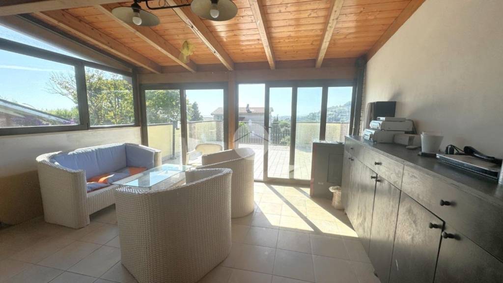 appartamento in vendita a Grottammare in zona Ischia