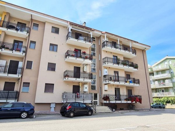 appartamento in vendita a Grottammare in zona Ischia