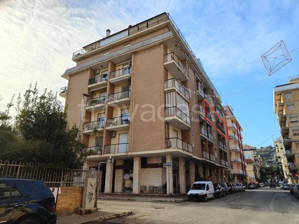 appartamento in vendita a Grottammare in zona Ischia