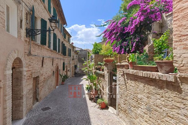 casa indipendente in vendita a Grottammare