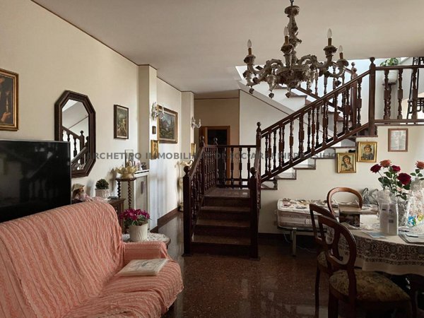 casa indipendente in vendita a Grottammare in zona Ischia