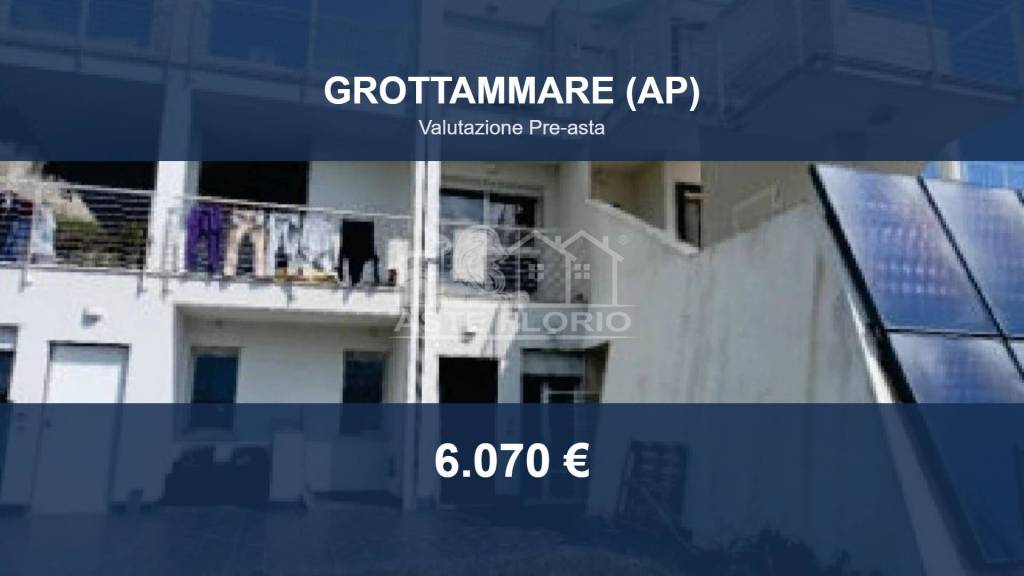 box auto in vendita a Grottammare in zona Ischia
