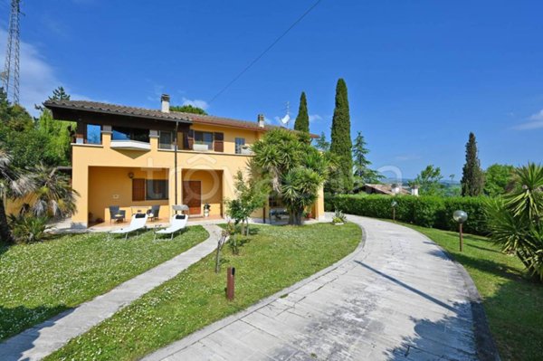 casa indipendente in vendita a Maltignano