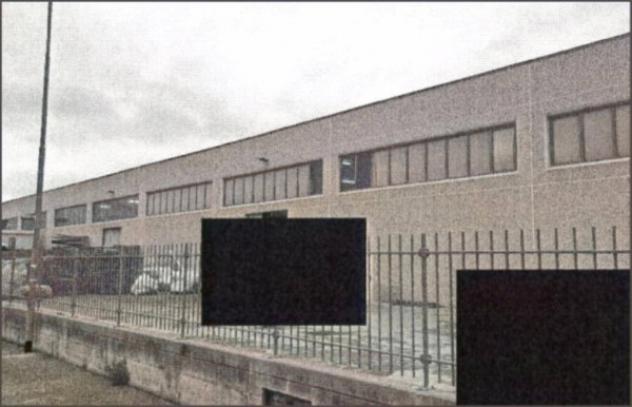 locale commerciale in vendita a Maltignano