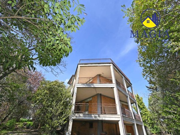 casa indipendente in vendita a Maltignano