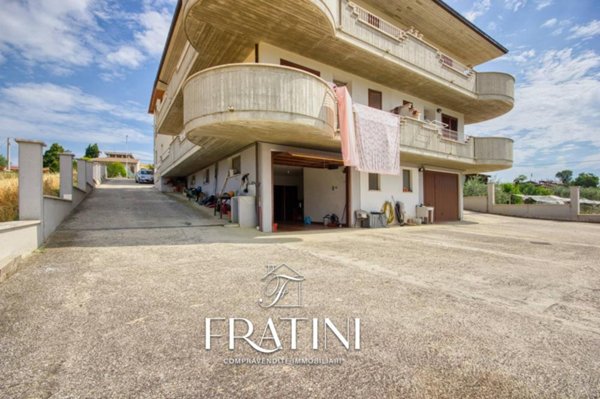 casa indipendente in vendita a Maltignano in zona Caselle