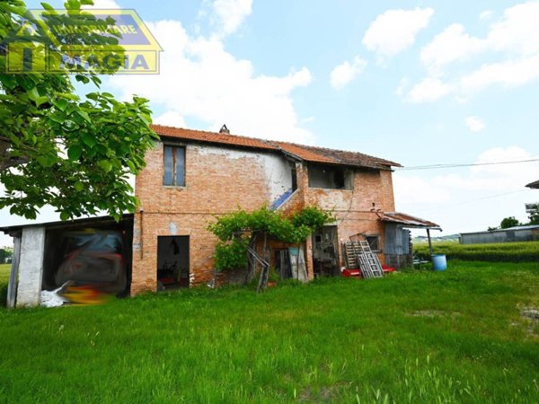casa indipendente in vendita a Maltignano
