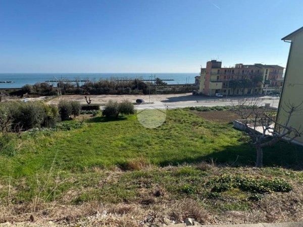 casa indipendente in vendita a Massignano in zona Marina di Massignano