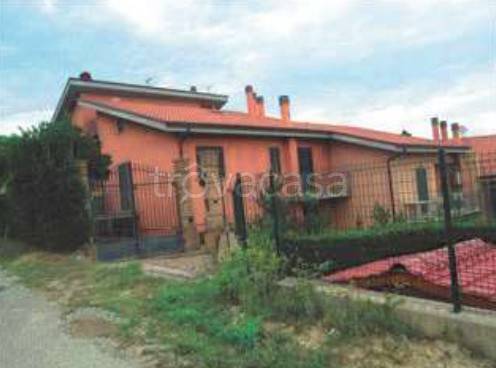 casa indipendente in vendita a Massignano