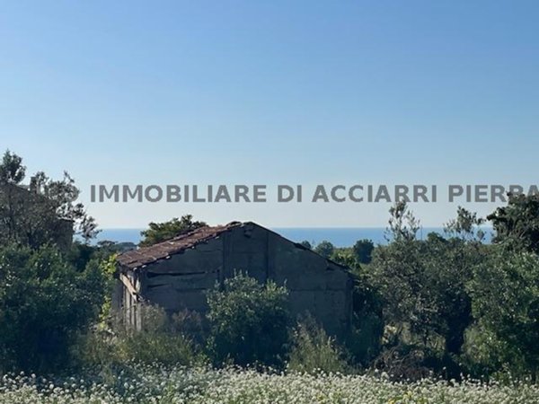 casa indipendente in vendita a Massignano in zona Marina di Massignano