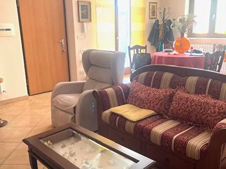 appartamento in vendita a Massignano in zona Villa Santi