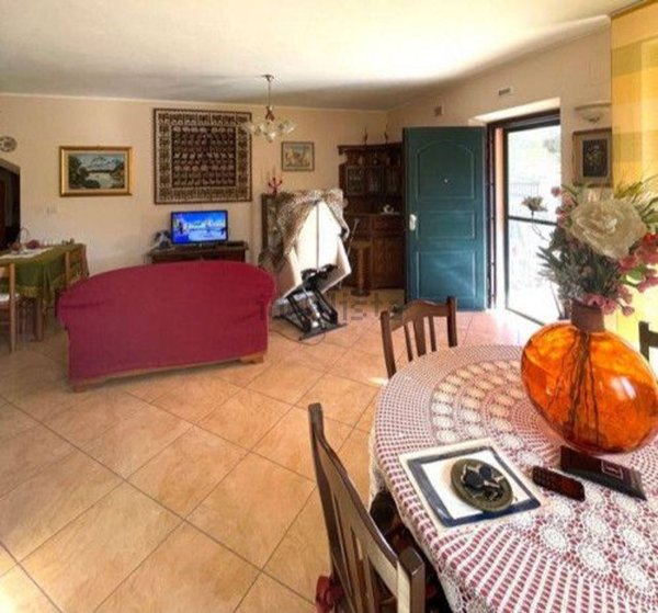 appartamento in vendita a Massignano in zona Villa Santi