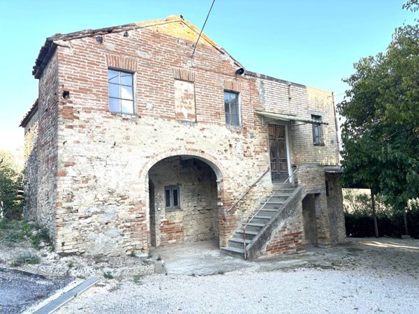 casa indipendente in vendita a Massignano