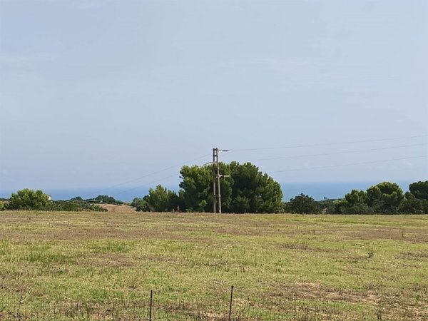 casale in vendita a Massignano in zona Marina di Massignano