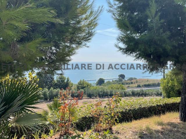 casa indipendente in vendita a Massignano