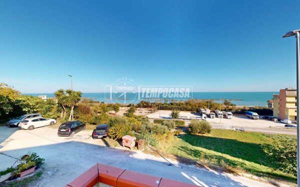 appartamento in vendita a Massignano in zona Marina di Massignano