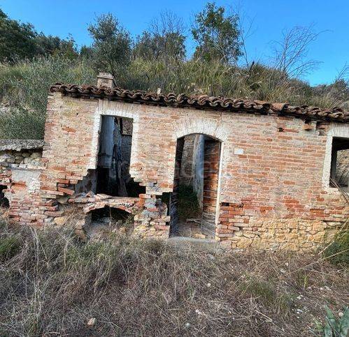 casa indipendente in vendita a Massignano
