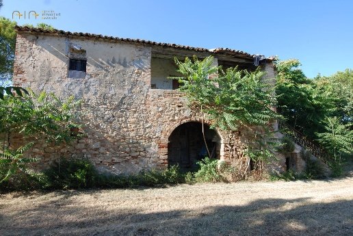 casa indipendente in vendita a Massignano in zona Villa Santi