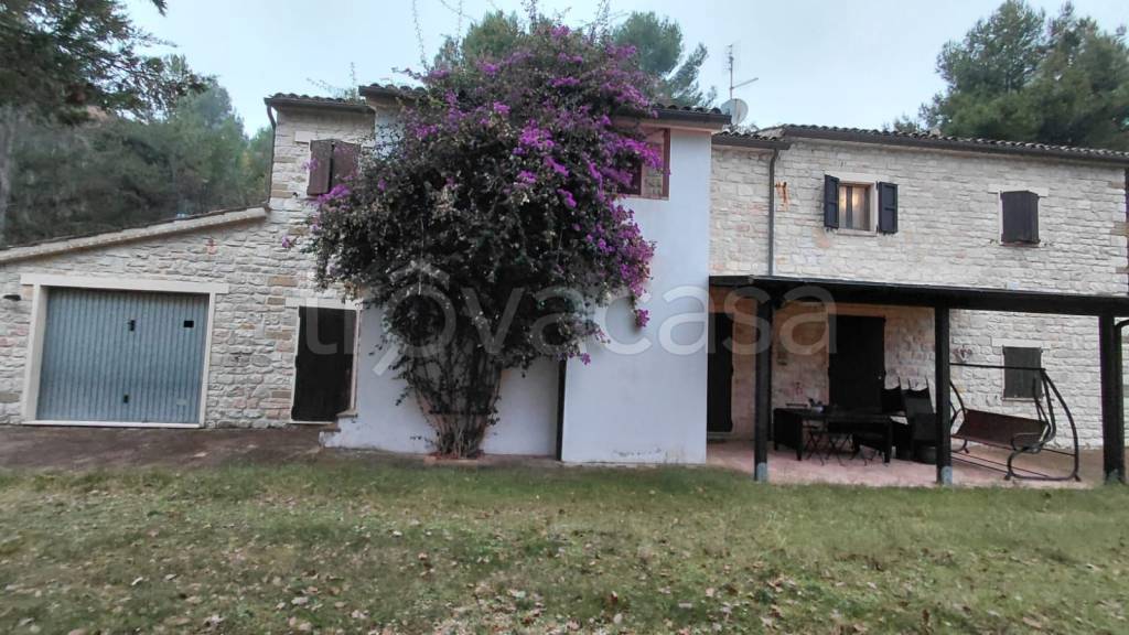 casa indipendente in vendita a Massignano