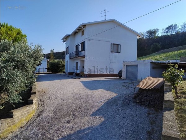 casa indipendente in vendita a Massignano in zona Marina di Massignano