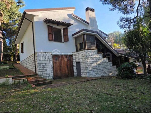 casa indipendente in vendita a Massignano