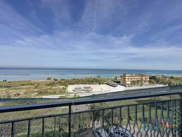 appartamento in vendita a Massignano in zona Marina di Massignano