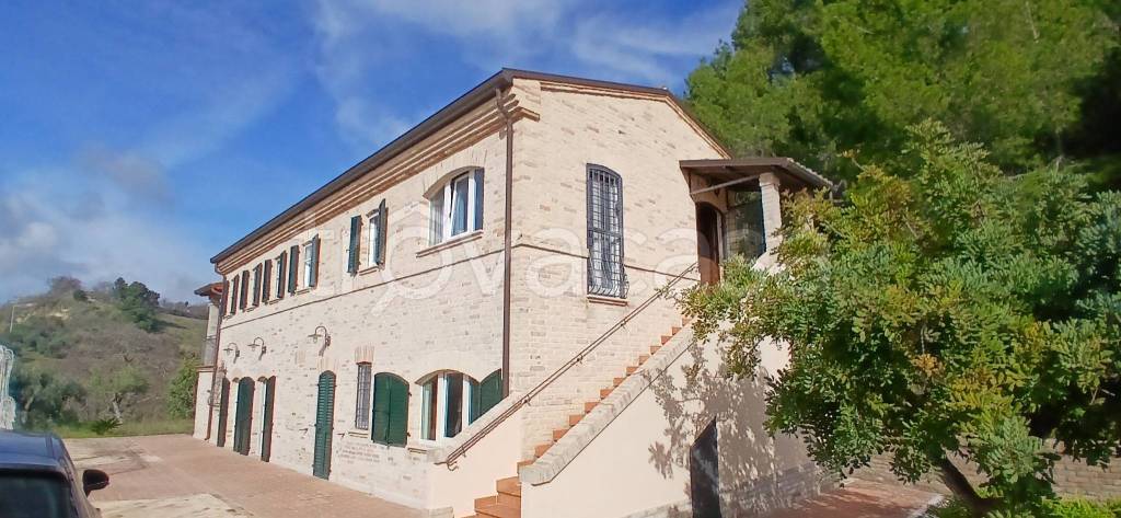 casa indipendente in vendita a Massignano