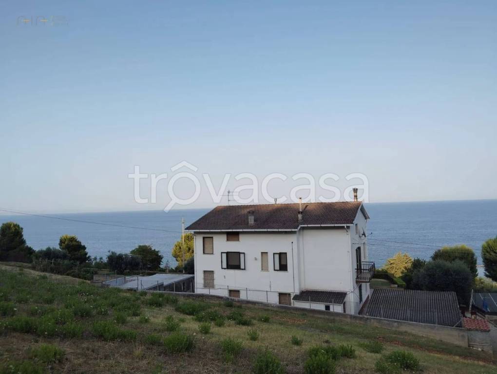 casa indipendente in vendita a Massignano in zona Marina di Massignano