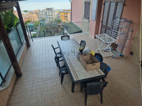 appartamento in vendita a Massignano in zona Marina di Massignano