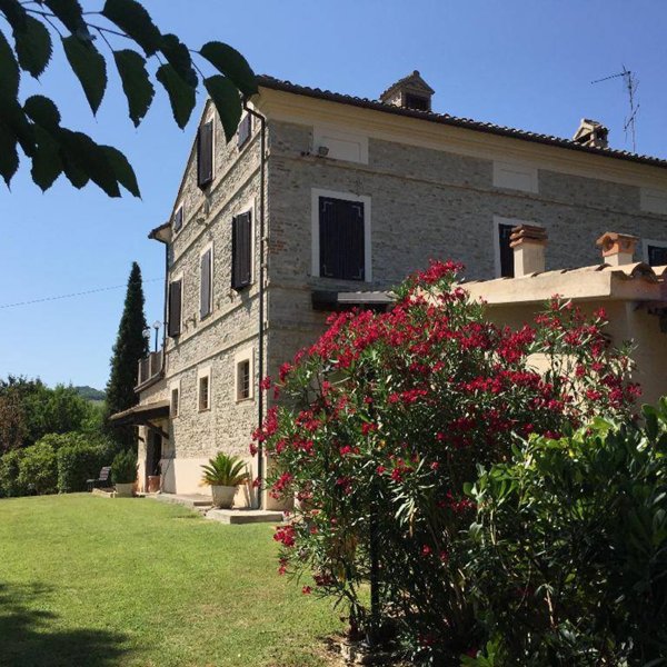 casa indipendente in vendita a Massignano