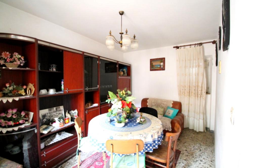 casa indipendente in vendita a Monsampolo del Tronto