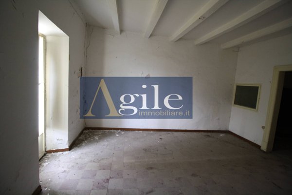 intera palazzina in vendita a Monsampolo del Tronto