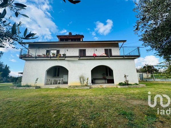 casa indipendente in vendita a Monsampolo del Tronto