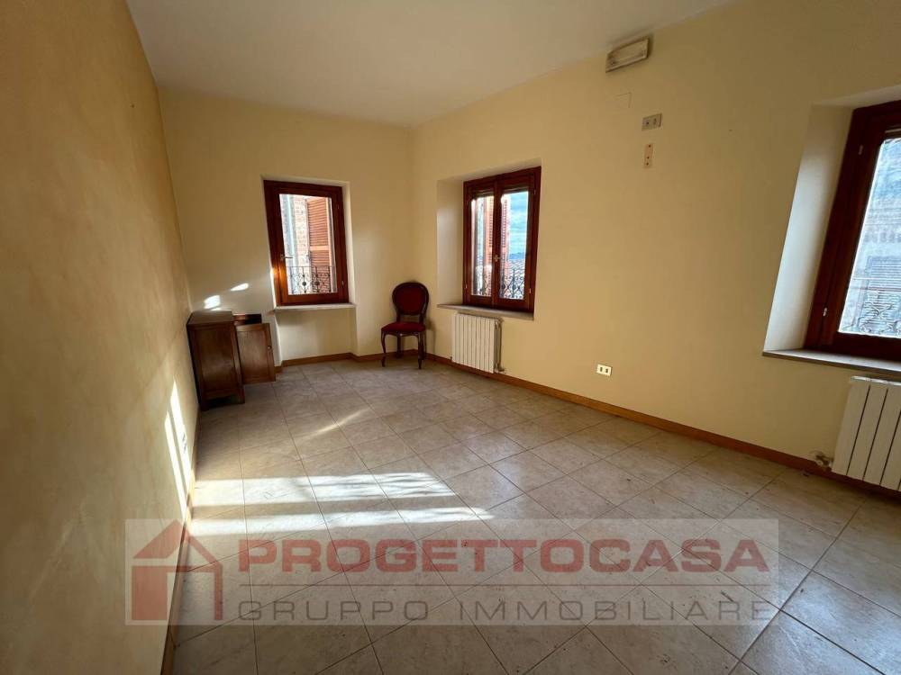 casa indipendente in vendita a Monsampolo del Tronto
