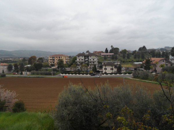 casa indipendente in vendita a Monsampolo del Tronto in zona Stella