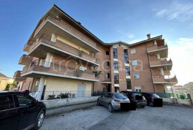 appartamento in vendita a Monsampolo del Tronto in zona Stella