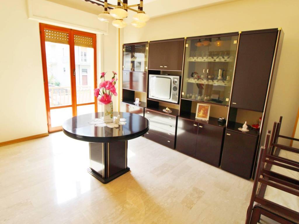 casa indipendente in vendita a Monsampolo del Tronto in zona Stella