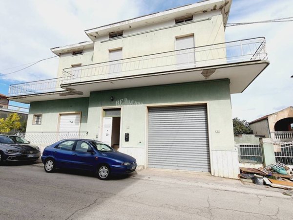 casa indipendente in vendita a Monsampolo del Tronto in zona Stella