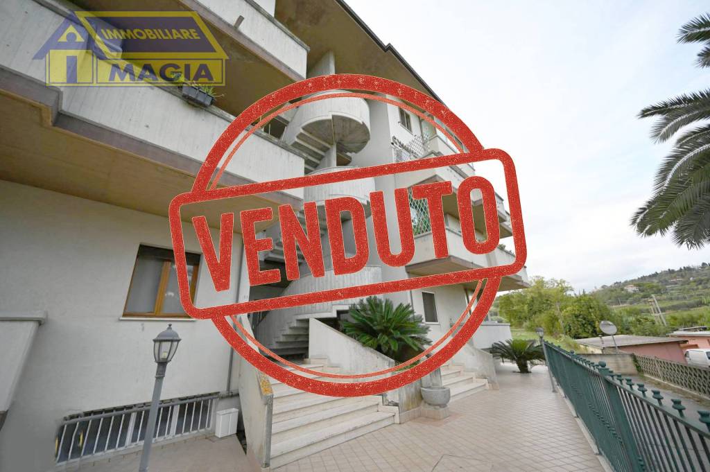 appartamento in vendita a Monsampolo del Tronto in zona Stella
