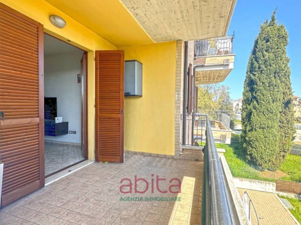 appartamento in vendita a Monsampolo del Tronto in zona Stella