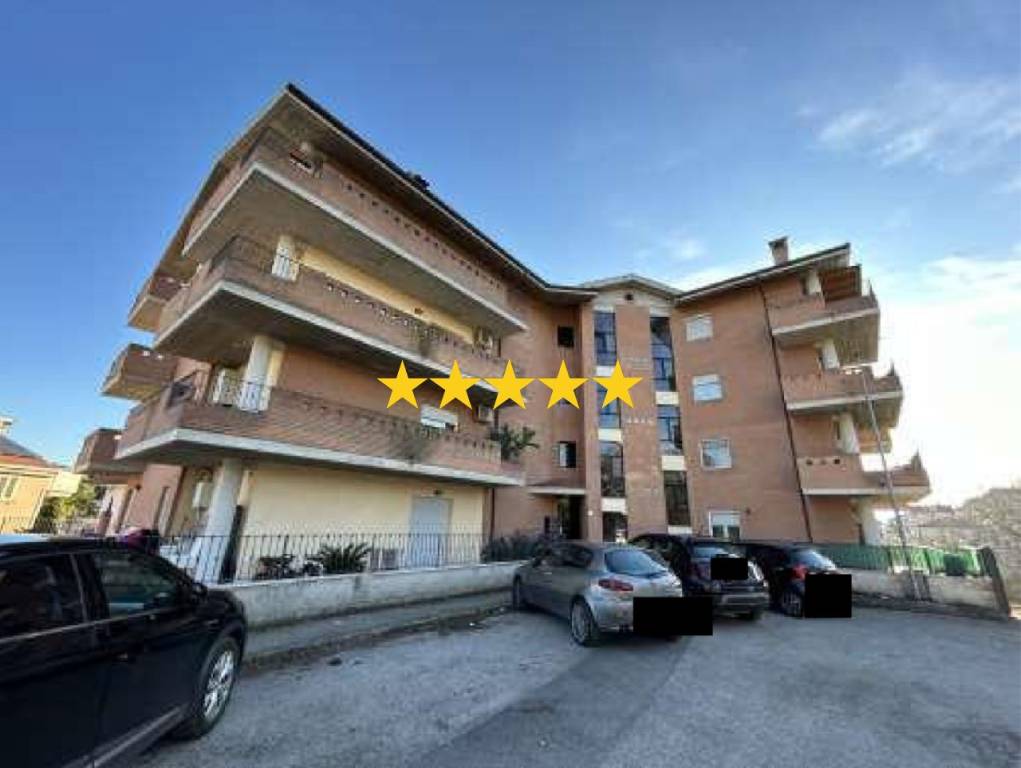 appartamento in vendita a Monsampolo del Tronto in zona Stella