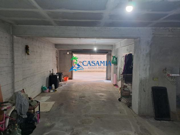 locale di sgombero in vendita a Monsampolo del Tronto in zona Stella