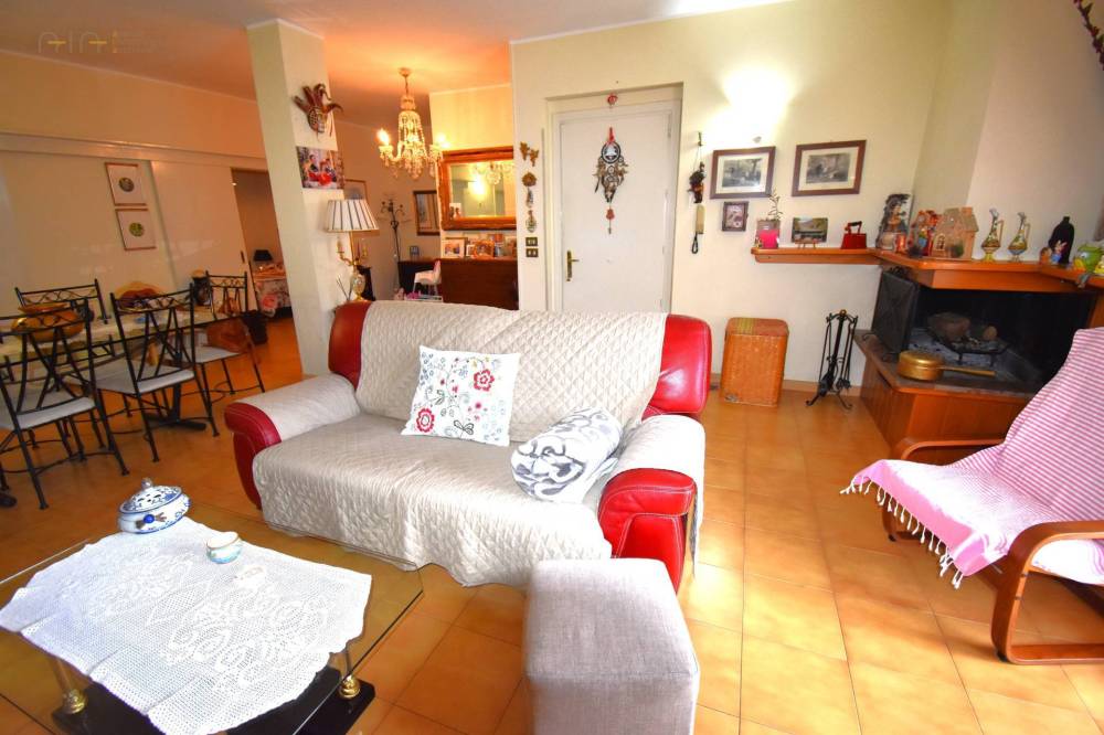 appartamento in vendita a Monsampolo del Tronto in zona Stella