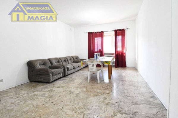 appartamento in vendita a Monsampolo del Tronto in zona Stella