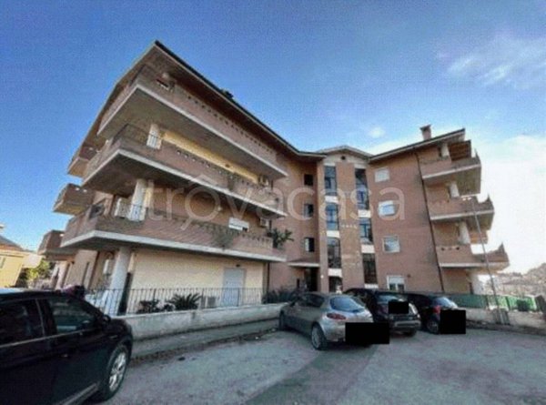 appartamento in vendita a Monsampolo del Tronto in zona Stella
